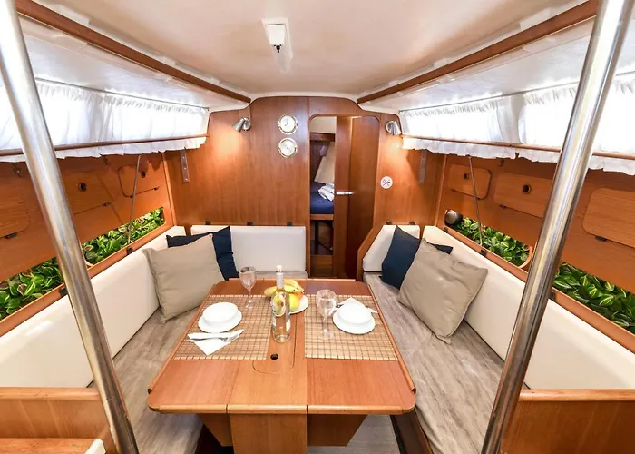 船屋 Seaside Chill-out On A Sail Yacht