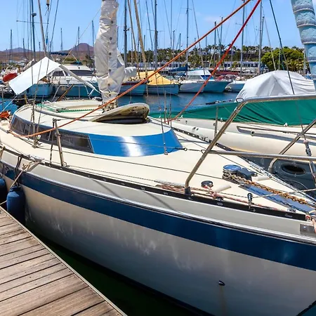 Bateau-hôtel Seaside Chill-out On A Sail Yacht *