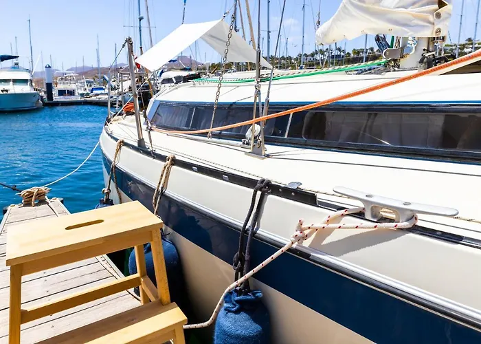Botel Seaside Chill-out On A Sail Yacht *